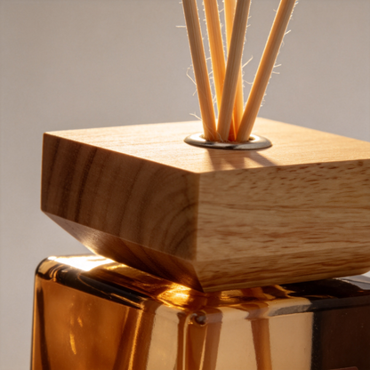 🌹 Luxury Reed Diffuser | Amber Glass & Natural Wood | Cozy Home Décor | Thoughtful Rose Gift