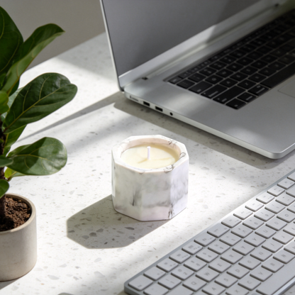 💎 Luxury Candle | Marble-Effect Stone | Elegant Home Gift | Sculptural Beauty