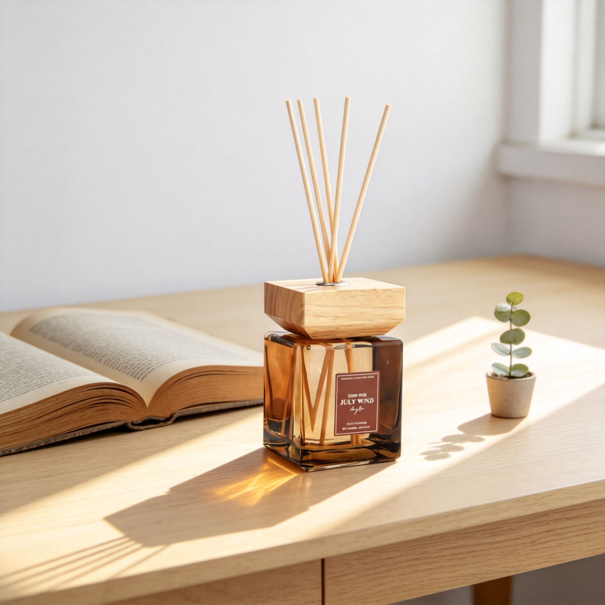 🌹 Luxury Reed Diffuser | Amber Glass & Natural Wood | Cozy Home Décor | Thoughtful Rose Gift